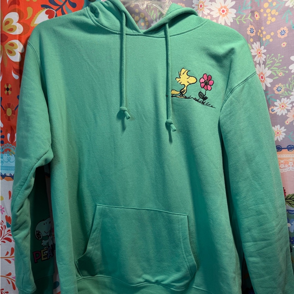 Green snoopy hoodie size XL
